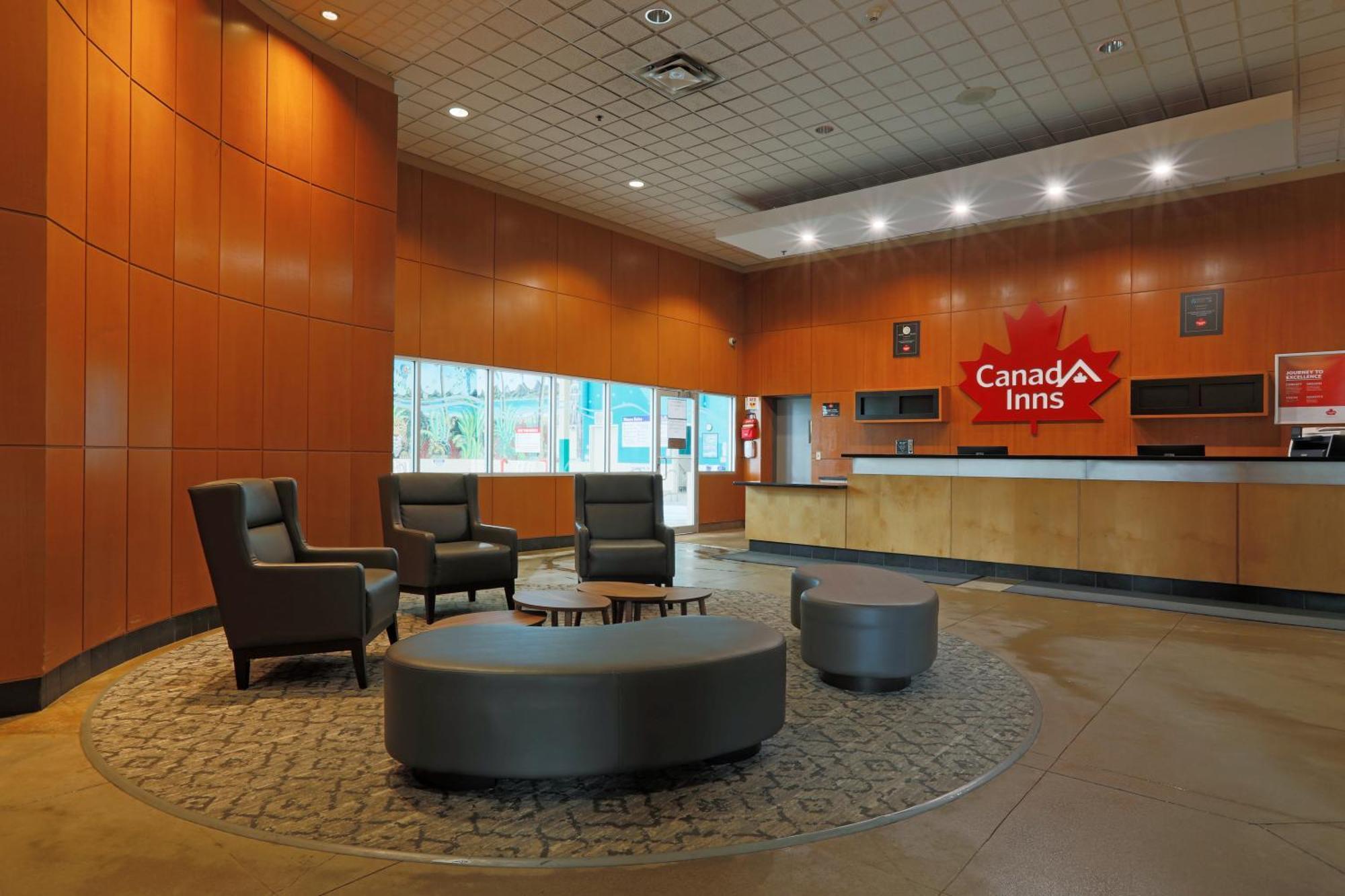 Canad Inns Destination Centre Brandon Exteriör bild